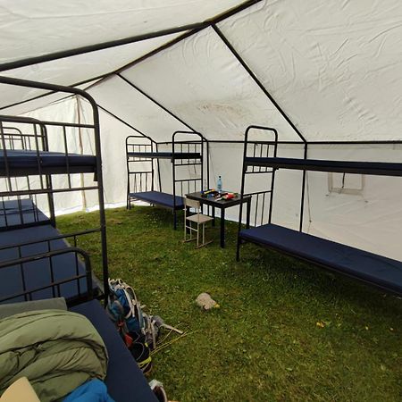 Highland Hostel Erivan Exterior foto