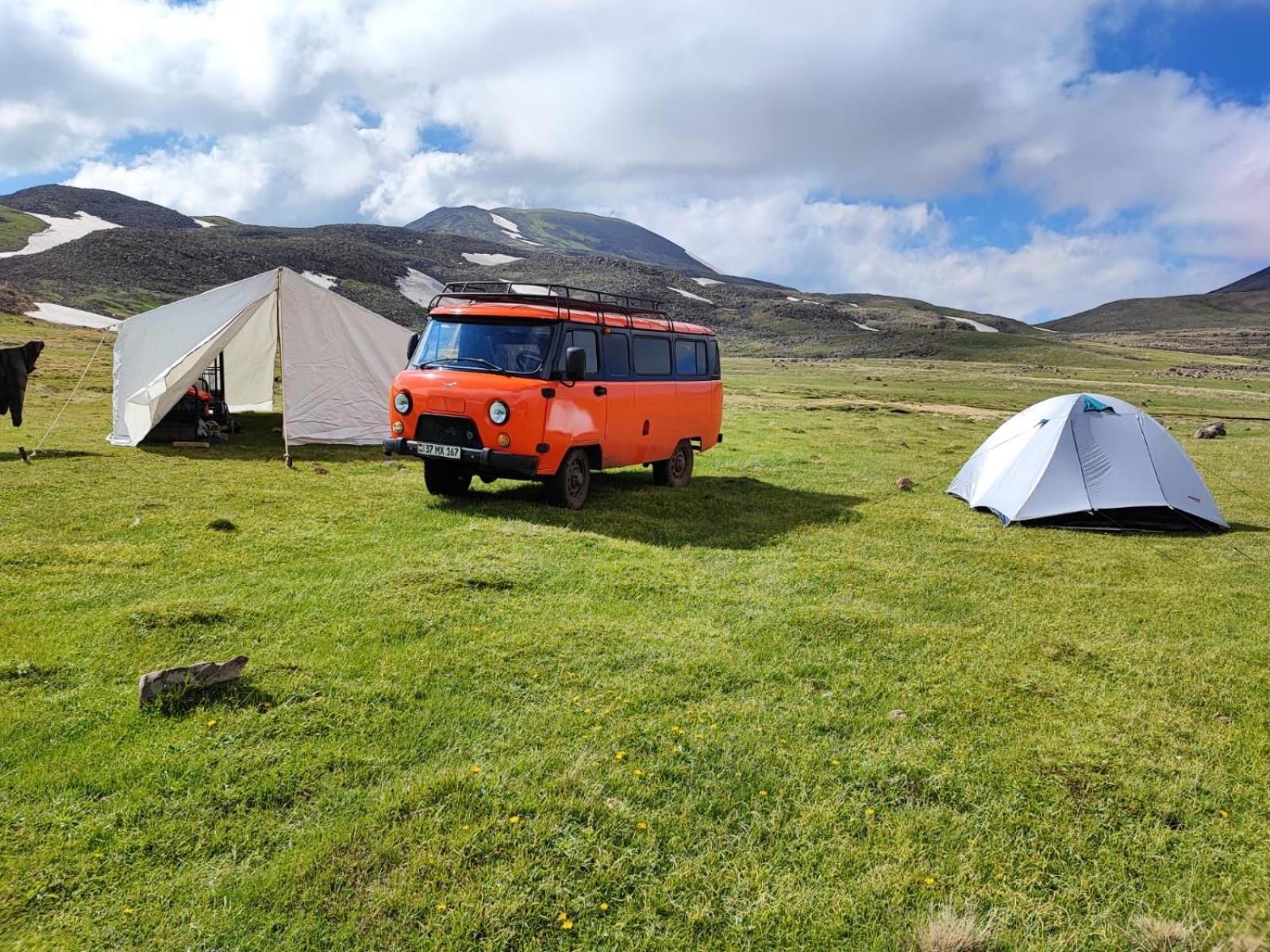 Highland Hostel Erivan Exterior foto